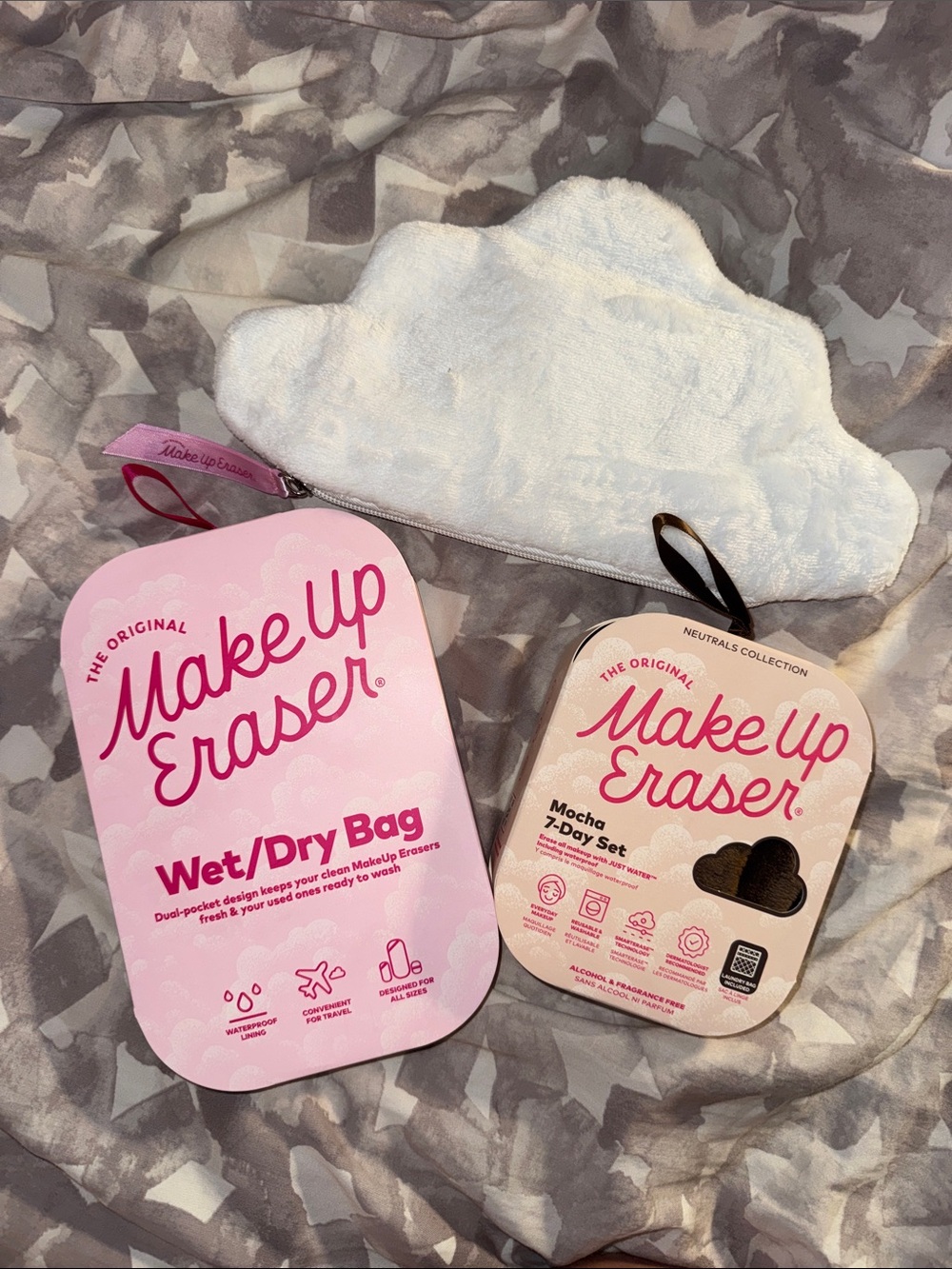 Makeup Eraser 7-Day Set & Pouch